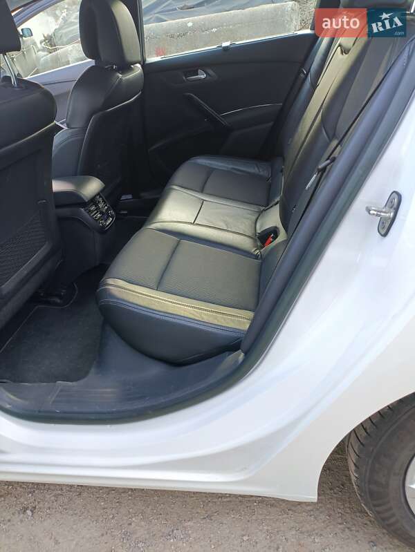 Седан Peugeot 508 2012 в Виннице