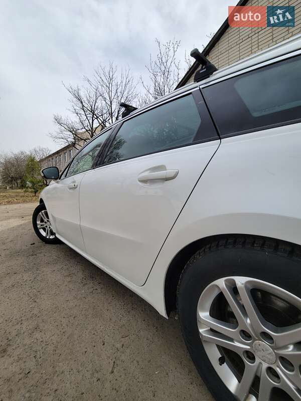 Универсал Peugeot 508 2012 в Вараше