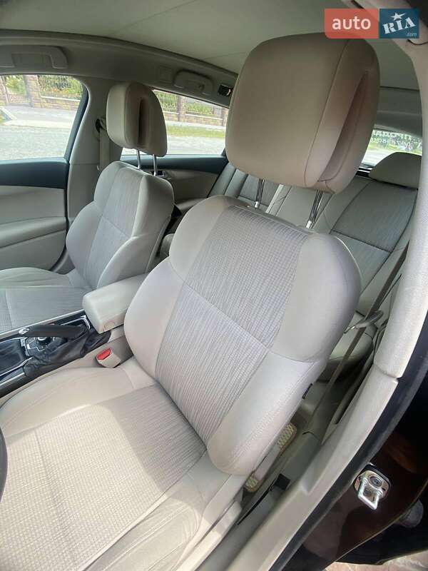 Универсал Peugeot 508 2012 в Тернополе