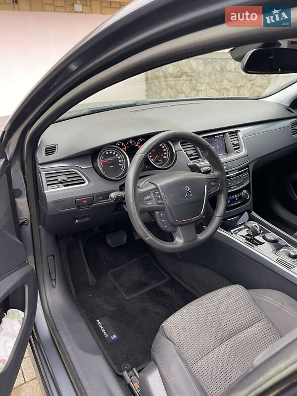 Седан Peugeot 508 2012 в Ужгороде
