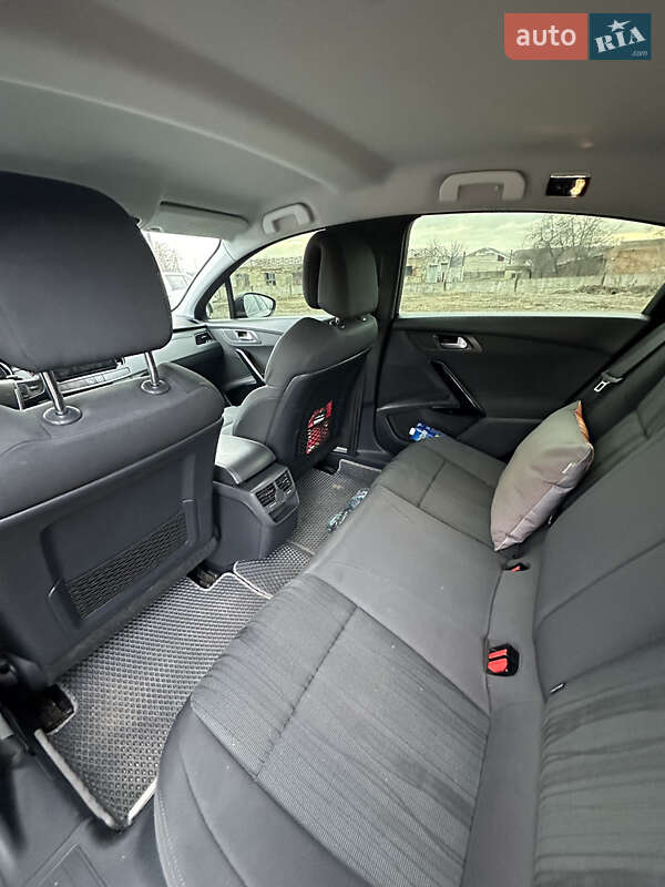 Седан Peugeot 508 2011 в Первомайске