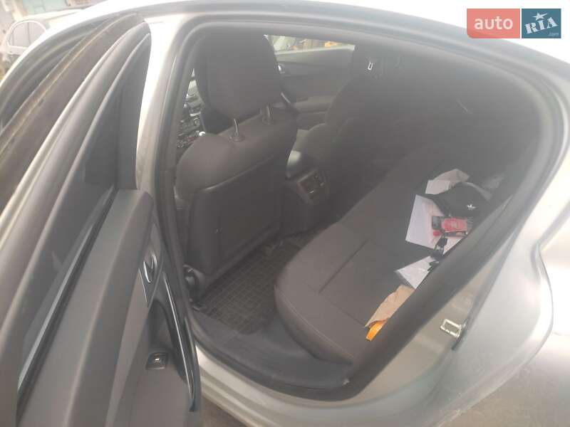 Седан Peugeot 508 2012 в Галичі