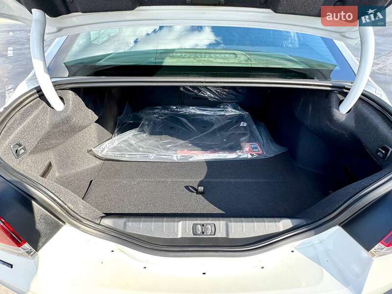 Седан Peugeot 508 2016 в Києві