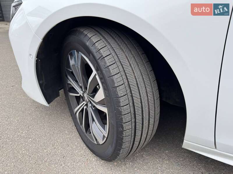 Фастбэк Peugeot 508 2019 в Киеве фото 31 Фастбэк Peugeot 508 2019 в Киеве