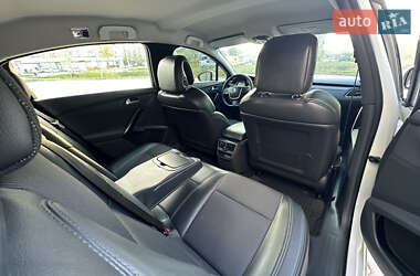 Седан Peugeot 508 2016 в 