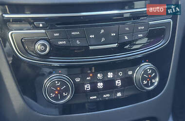 Седан Peugeot 508 2016 в 