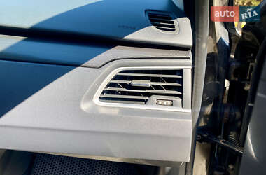 Седан Peugeot 508 2015 в 