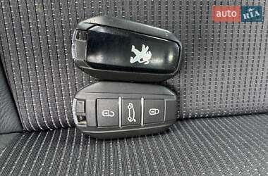 Седан Peugeot 508 2010 в 