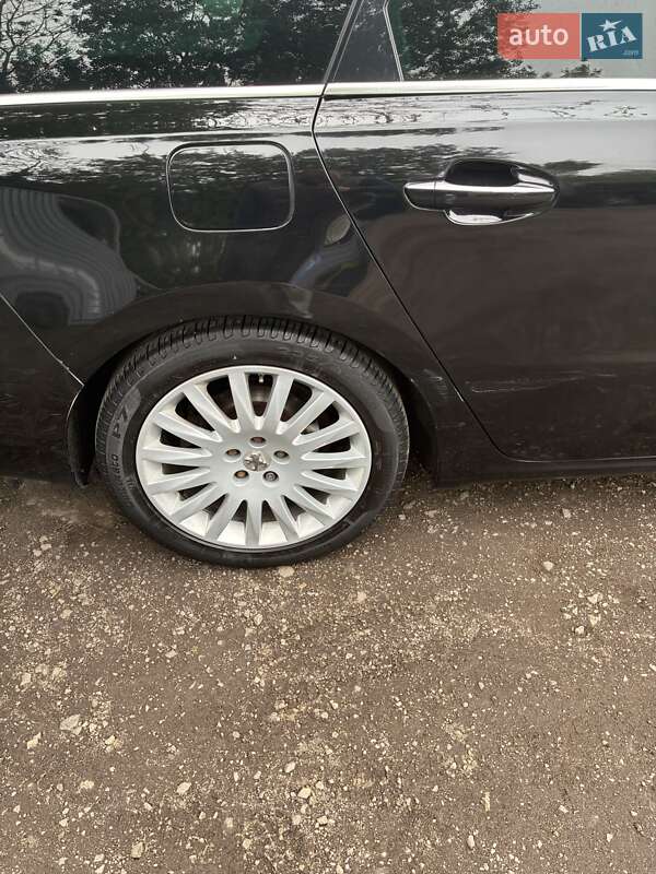 Універсал Peugeot 508 2011 в Ужгороді