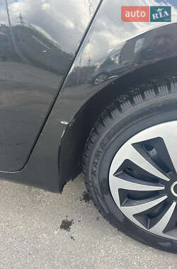 Седан Peugeot 508 2012 в 