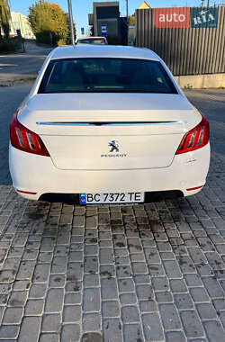 Седан Peugeot 508 2011 в 