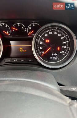 Седан Peugeot 508 2011 в 