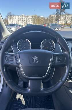 Седан Peugeot 508 2011 в 