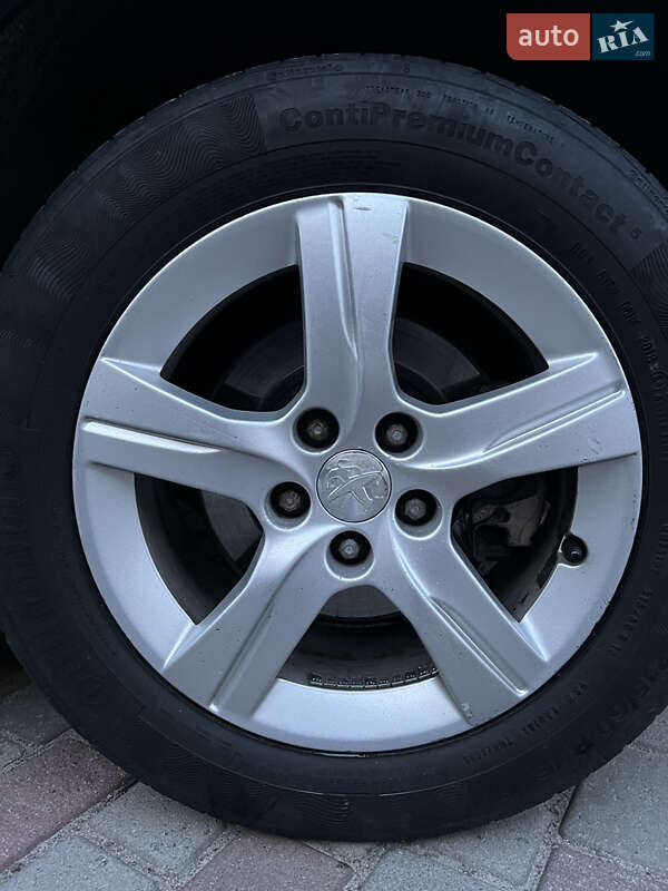 Седан Peugeot 508 2013 в Ровно