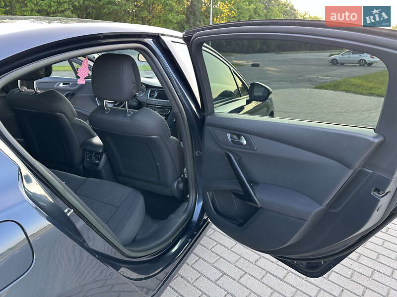 Седан Peugeot 508 2012 в Львові