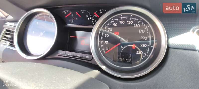 Седан Peugeot 508 2012 в Золочеві