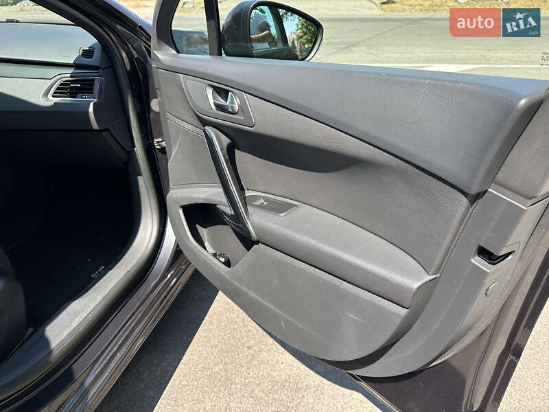 Седан Peugeot 508 2011 в Виннице