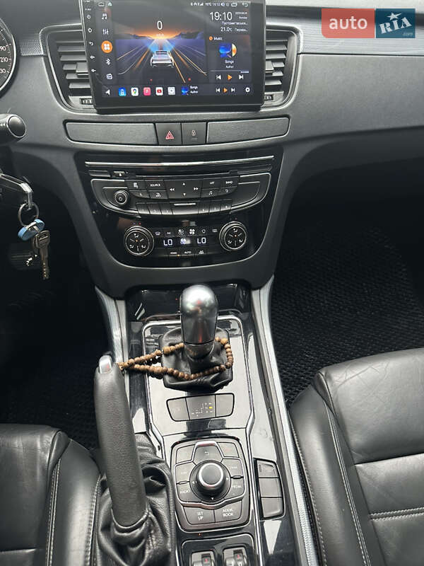 Седан Peugeot 508 2011 в Львові