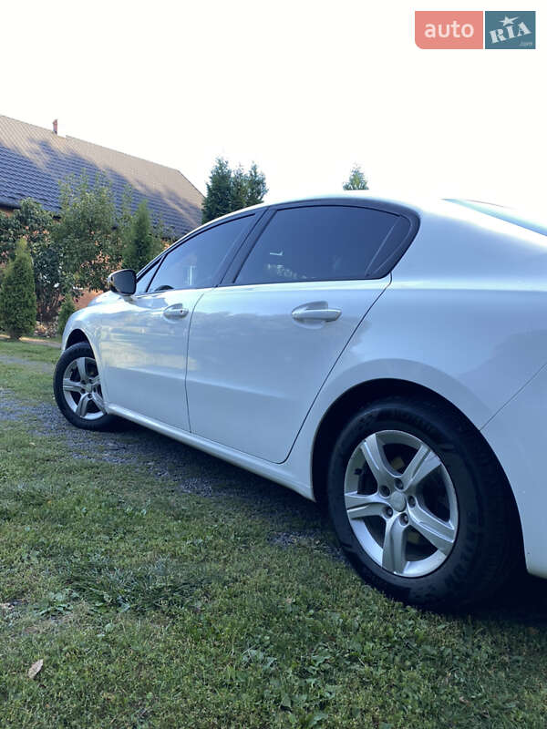 Седан Peugeot 508 2013 в Володимирці
