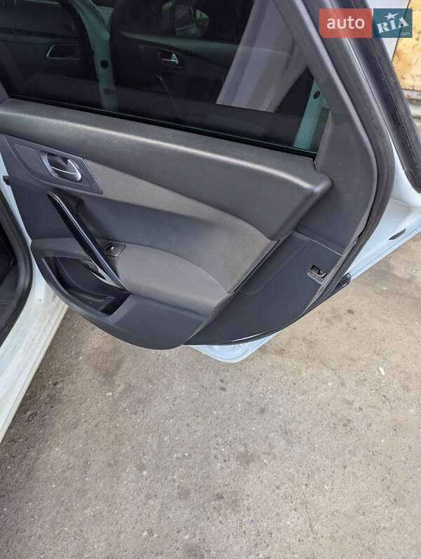 Універсал Peugeot 508 2011 в Львові фото 14 Універсал Peugeot 508 2011 в Львові