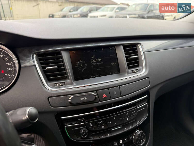 Седан Peugeot 508 2014 в Стрию