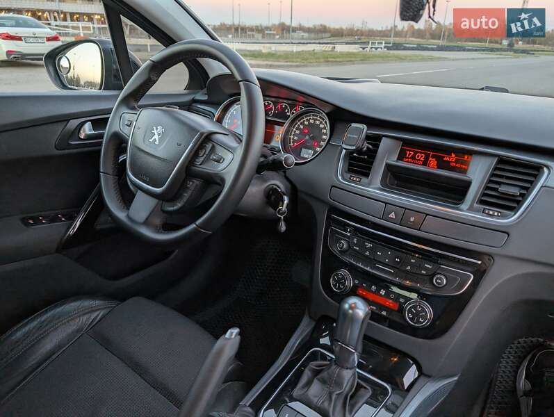 Седан Peugeot 508 2011 в Львове