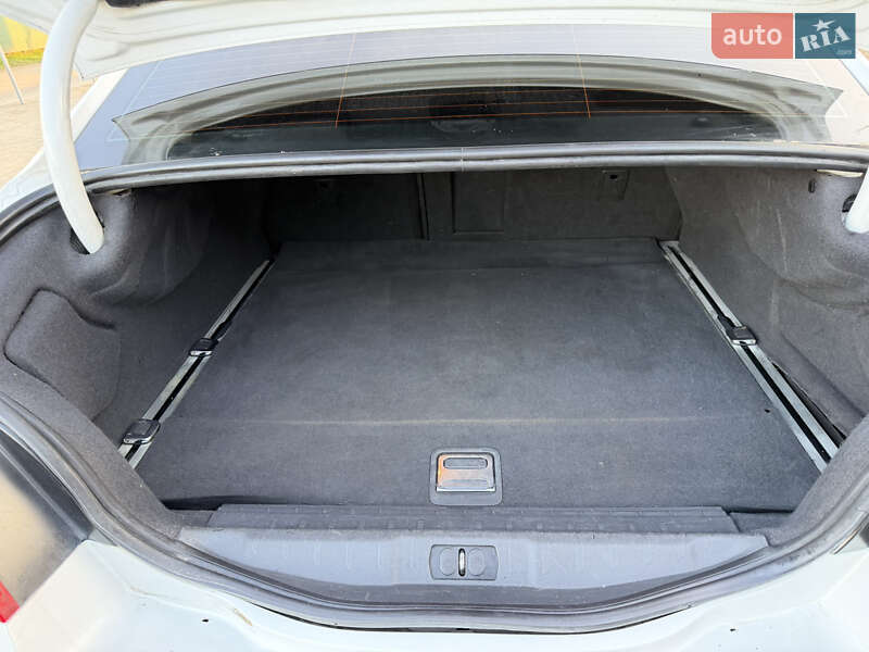 Седан Peugeot 508 2013 в Львове