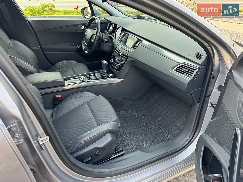 Peugeot 508 2017 VIN VF38DAHWTHL024947 фото оголошення 33 з 60