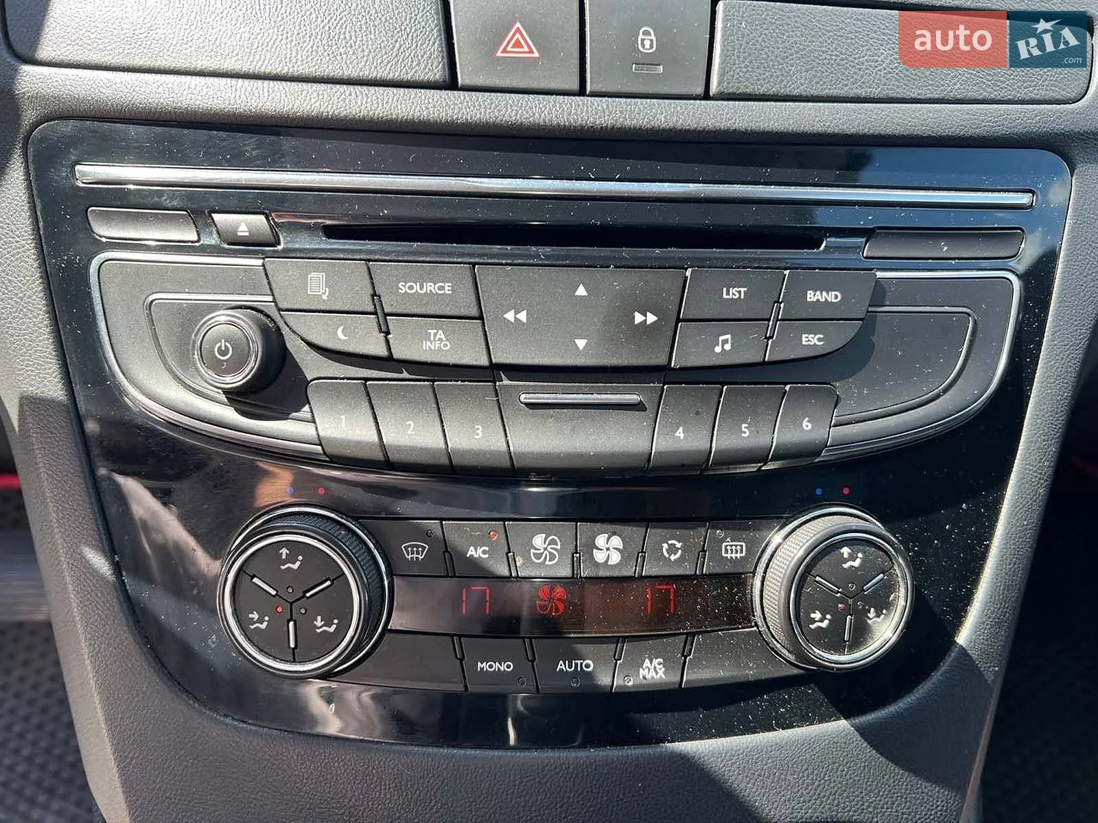 2011 Peugeot 508 - мініатюра 32