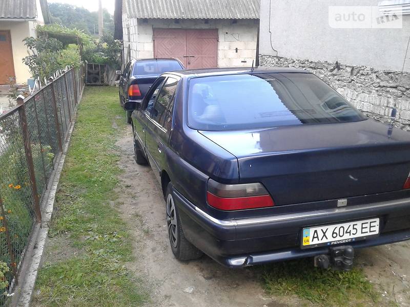 Седан Peugeot 605 1990 в Шумську