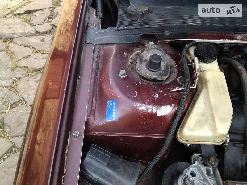Седан Peugeot 605 1992 в Киеве