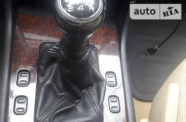 Седан Peugeot 605 1998 в 