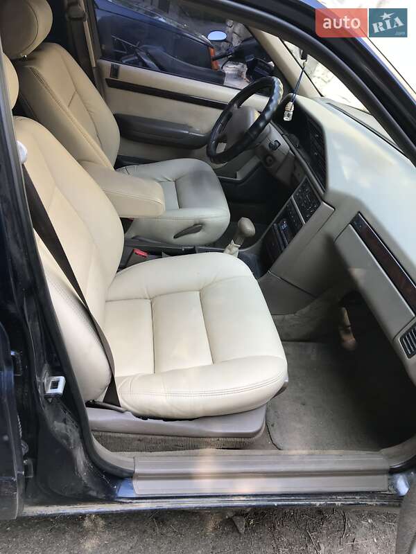 Седан Peugeot 605 1997 в Казанці