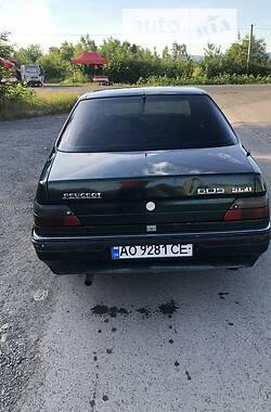 Седан Peugeot 605 1993 в Мукачевому