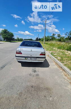 Седан Peugeot 605 1992 в Львові