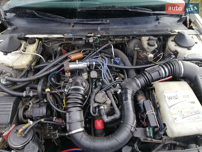 Седан Peugeot 605 1990 в Львові