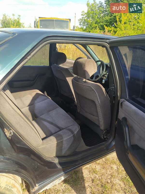 Седан Peugeot 605 1992 в Вінниці