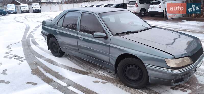 Седан Peugeot 605 1990 в Гадяче