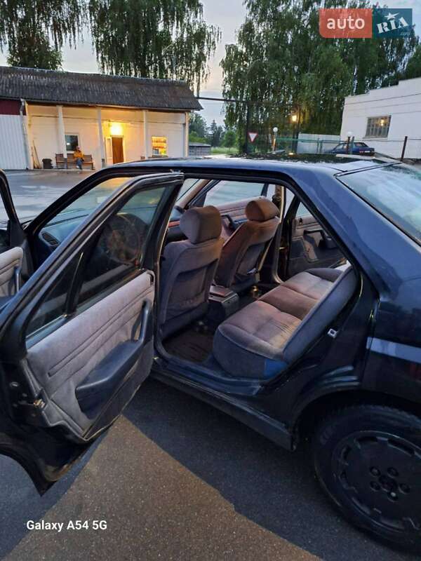 Седан Peugeot 605 1991 в Бару