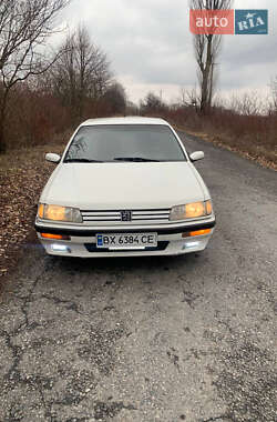 Седан Peugeot 605 1991 в Староконстантинове