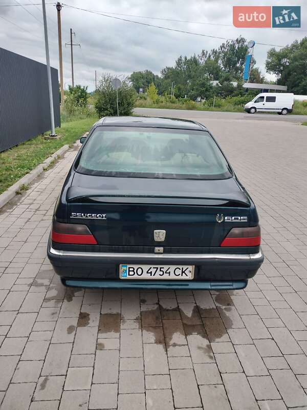 Седан Peugeot 605 1994 в Козове