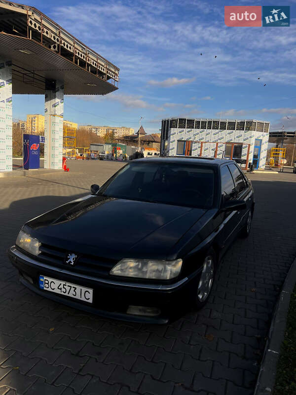 Седан Peugeot 605 1996 в Млиніві