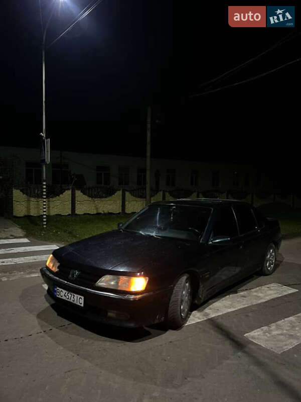 Седан Peugeot 605 1996 в Млиніві