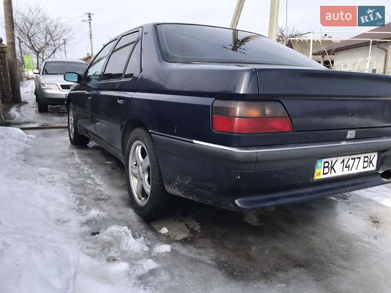 Седан Peugeot 605 1995 в Костополе