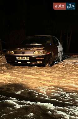 Седан Peugeot 605 1990 в Буче