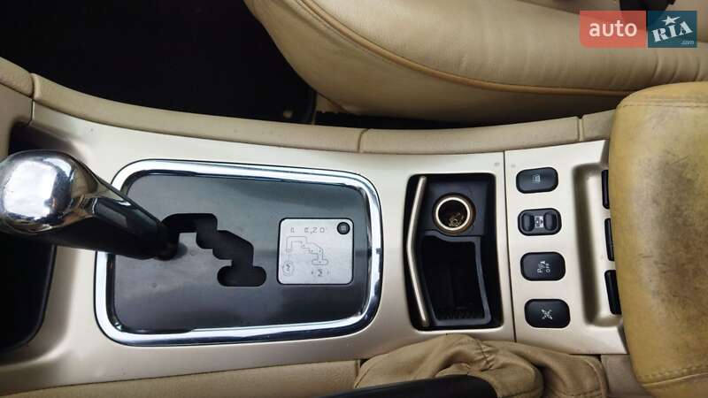 Седан Peugeot 607 2005 в Дубні