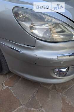 Седан Peugeot 607 2005 в 