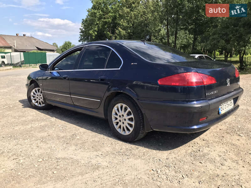 Седан Peugeot 607 2002 в Отинії