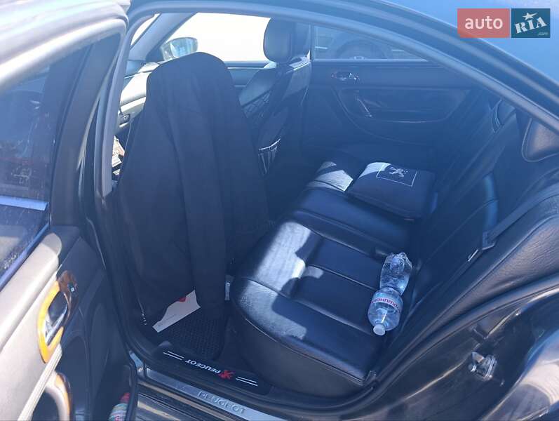 Седан Peugeot 607 2000 в Пирятині