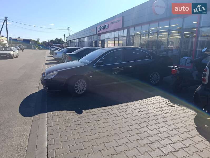 Седан Peugeot 607 2000 в Пирятині